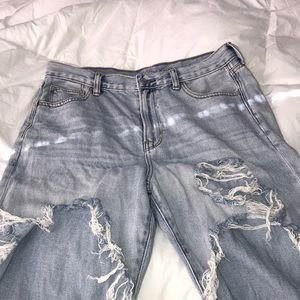 american eagle mom jeans